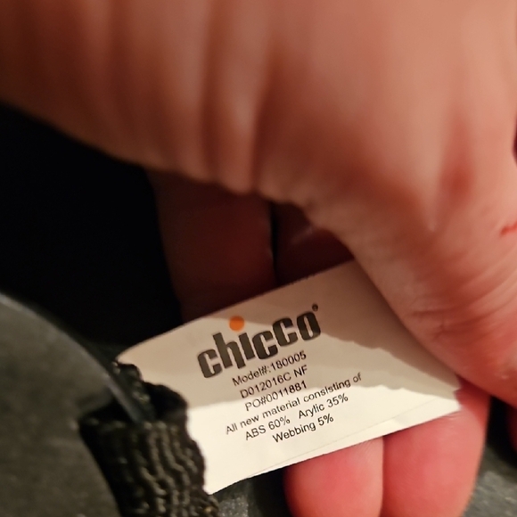 Chicco Baby Rearview Car Mirrror, Adjustable, Attach To Back Of Front Seats, EUC - Picture 4 of 11